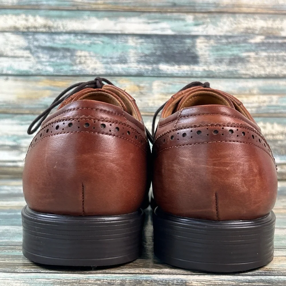 Florsheim wingtip brogue
